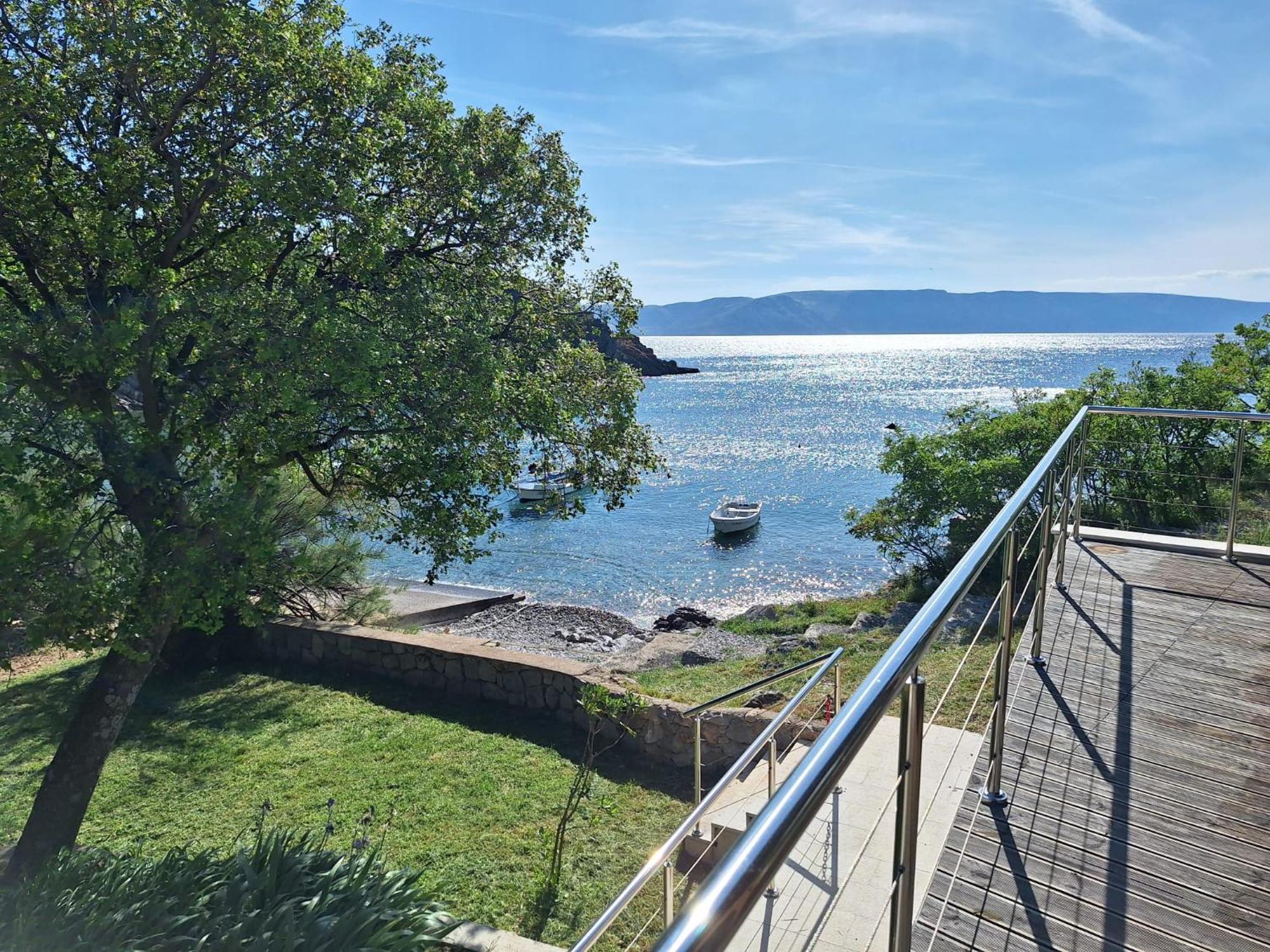 Hotel Boora Glamp Experience & Heated Infinity Pool Senj  Exterior foto