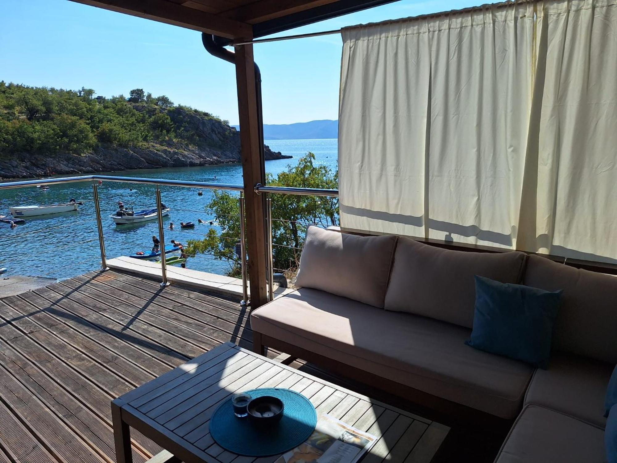 Hotel Boora Glamp Experience & Heated Infinity Pool Senj  Zimmer foto
