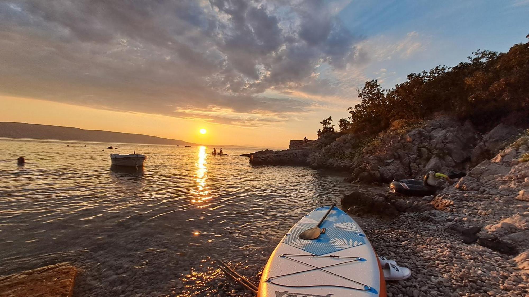 Hotel Boora Glamp Experience & Heated Infinity Pool Senj  Exterior foto